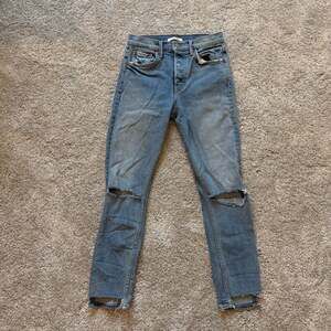 GRLFRND Karolina High-Rise Skinny Jeans Size 26 Distressed Stepped Hem